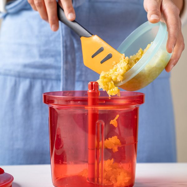 tupperware-emea-loop-2111-0058
